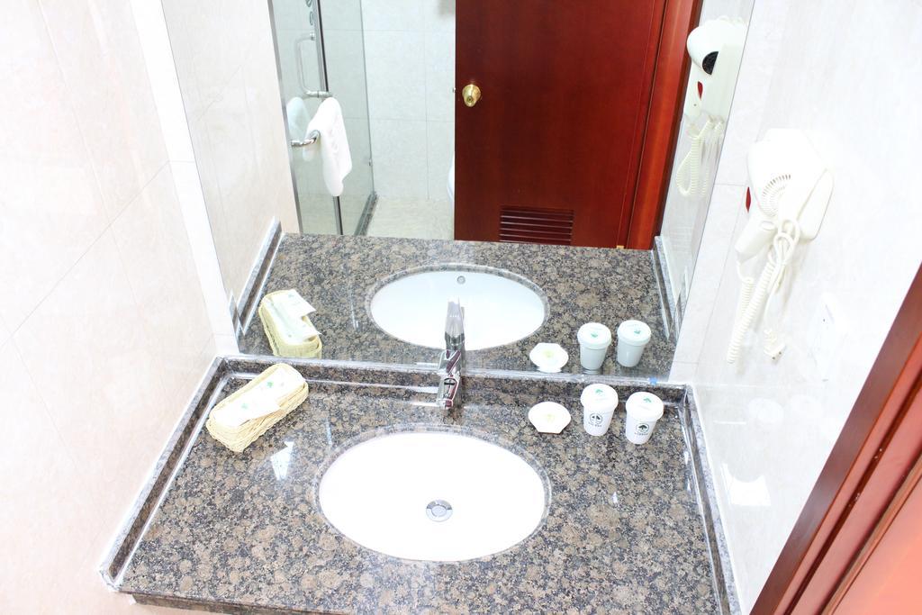 Greentree Jiading Huancheng Road Express Hotel Shanghai